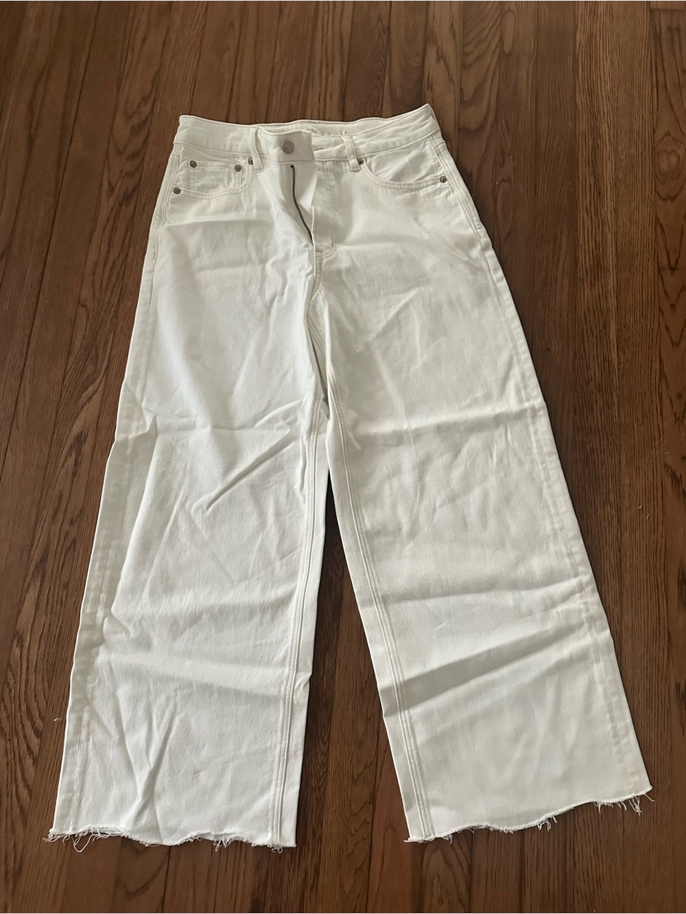 Wide Leg Women's White Jeans - Super High-Rise